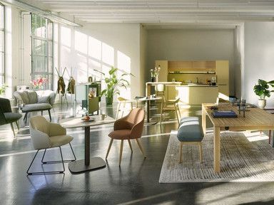 B&uuml;ros modernisieren und effizient gestalten mit B&uuml;rom&ouml;beln und Loungem&ouml;beln zur Miete